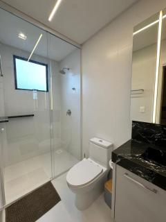 Apartamento no coração de Meia Praia, com 4 Suítes e 3 vagas de garagem - Itapema - 9