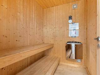 Spacious Pool House - By Traum Ferienwohnungen - 4