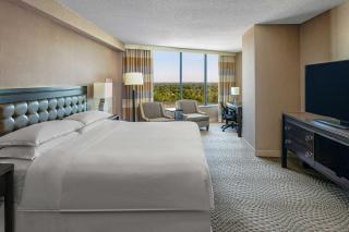 Sheraton Greensboro - Greensboro - 3
