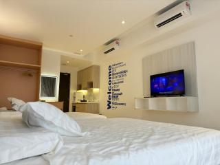 Borneo Sutera bay mount kinabalu view - 0