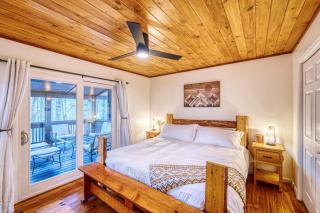 Cozy Cabin With Hot Tub, Grill, Fire Pit & Game Room - Blue Ridge - 3