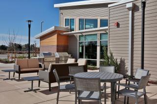 Residence Inn Sacramento Davis - Davis - 3