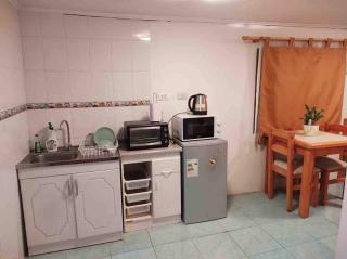 Arriendo para dos personas en pleno centro de Horcón a pasos de la Caleta - Valparaíso - 2