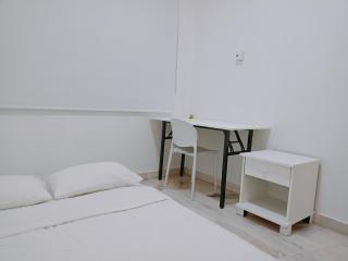 RM89 per night room nearby MRT Mutiara& Ekocheras Mall - 2