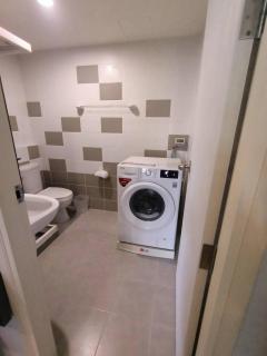 38Nice room phuket town near Shopping Malls and Naka night market - 6