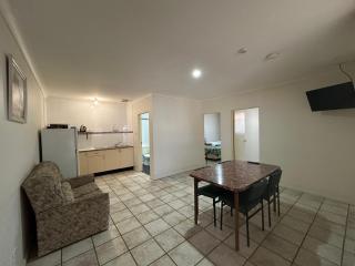 iGrand Motel - Moree - 6