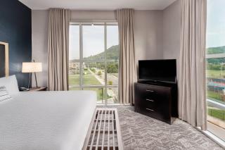 SpringHill Suites by Marriott Roanoke - Roanoke - 2