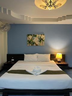 J Hotel - Ao Nang Beach - 0