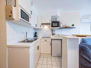 Flat in Belgium with Pool & Green Surroundings - Middelkerke - 6