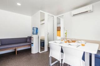 Mobile home Mediteran Superior by the pool in caravan park Strasko, Novalja - Novalja - 5