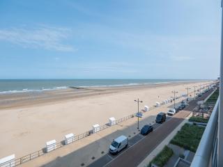 Studio on 4th floor for family - Middelkerke - 4