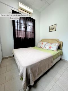 5 Bedroom House Near Sunway Lagoon - 3