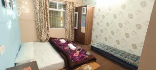 Atharva Satvik Homestay - Manāli - 9