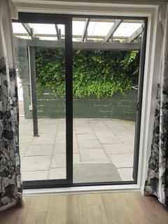 Spacious Escape in Fairview, Free WiFi, Coffee ,Tea and Parking ,Private Bathroom near Albany Mall and highway - Auckland - 1