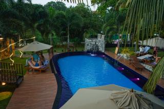 White Land City Hotel - 8