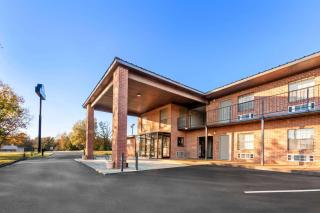 Days Inn by Wyndham Brownsville - 9