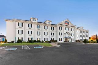 Howard Johnson by Wyndham Jackson - Jackson - 8