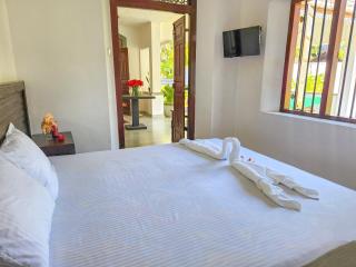 Das Haus Villa & Restaurant - Unawatuna - 1