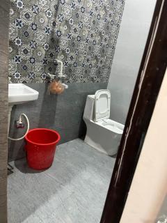 KANHA HOME STAYs - 3