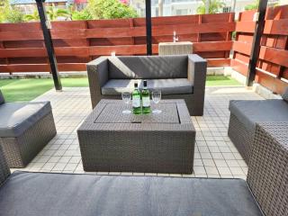 ビーチから徒歩6分広々としたテラスBBQ露天ジャグジーMorley2 - Onna - 8