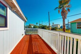 Surfside Beach House - Galveston - 6