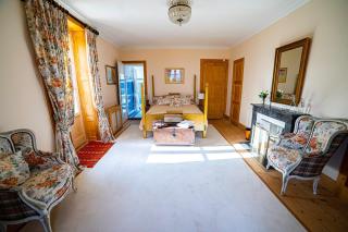 Chateau d 'Echenevex, Geneva - Échenevex - 5