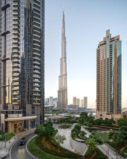 5 MIN to BURJ & DUBAI MALL, POOL with BURJ VIEW - Dubai - 3