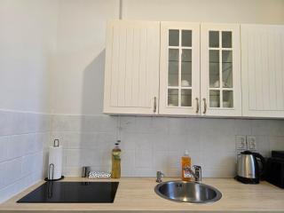 Urban Charm Studio Downtown - lively quarter - Budapest - 7