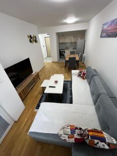 Elza Apartment - Skopje - 9
