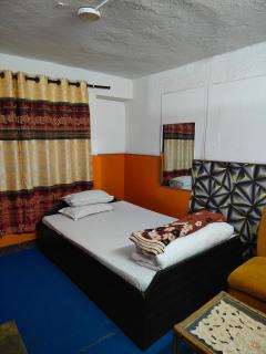 A K Restaurant and Bar With Home Stay - Kathmandu - 9