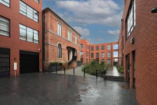 1 Bed Flat - Sleeps 4 - Pets - Parking - Wifi - 6