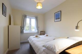 Breakfast With A View Free Parking and Water Access - Wallington - 7