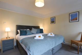 Breakfast With A View Free Parking and Water Access - Wallington - 5