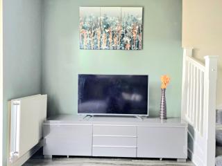 2 Bedroom Home-Sleeps7 Fast Wifi Near AltonTowers - 3