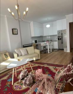 Mbyllur - Tirana - 4