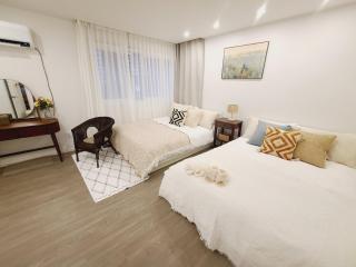 New Hongdae cozy house proven 3BR - Seoul - 1