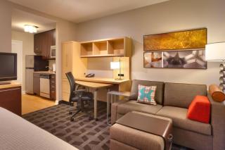 TownePlace Suites Omaha West - 2