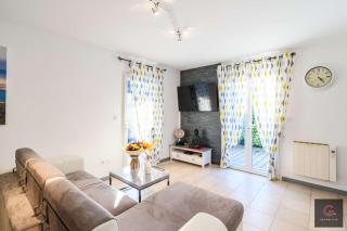Biscarrosse Bourg, jolie petite maison pour 4 personnes avec Terrasse et jardin - Biscarrosse - 5