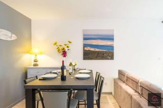 Biscarrosse Bourg, jolie petite maison pour 4 personnes avec Terrasse et jardin - Biscarrosse - 2