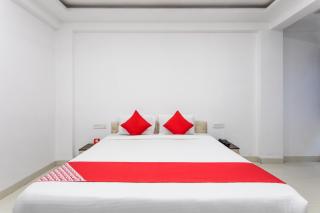 Collection O Vijay Nagar Indore Formerly Hotel Shiva Inn - Indore - 2