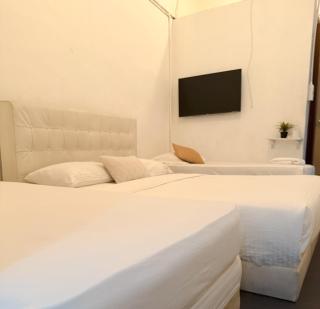 G99 Hotel - George Town - 3