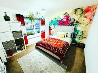 Cosy Apartment - Sleeps 4 - 3