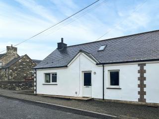 Flos Cottage - Eldrig Village - 1