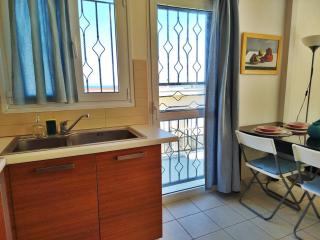 Two bedrooms house near Athens Airport - 3