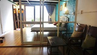 A Vintage Bedroom in District 1 - Ho Chi Minh - 4