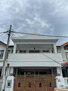 Ibai Golf Home Resort Homestay - Kuala Terengganu - 1