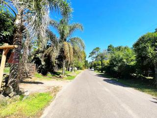 Casa con pileta y jardin - Punta del Este - 4