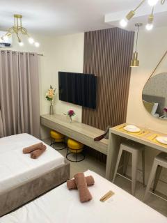 Luxe Condo Shore2 Residences - Manila - 4