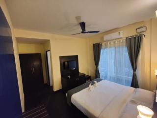 Riverbank Inn - Morjim - 0
