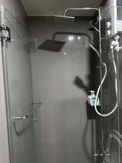 Amenity View at Air Residences Condo, Ayala Ave Makati - Manila - 3